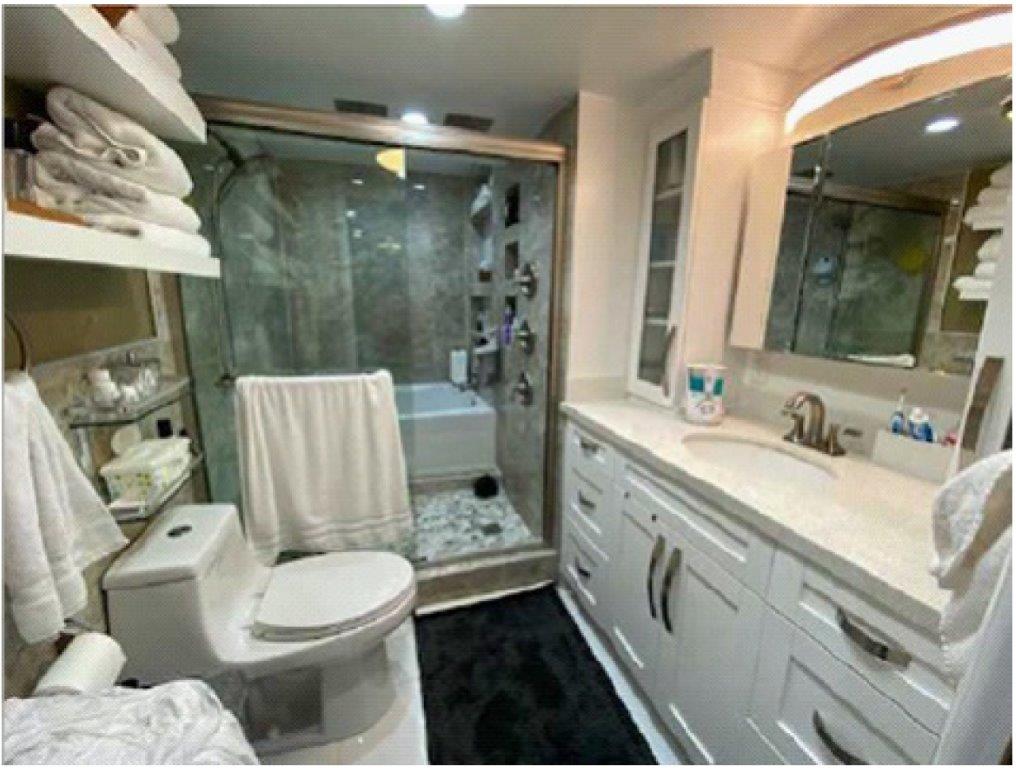 Condominium (Condo1) — Bath Full 2